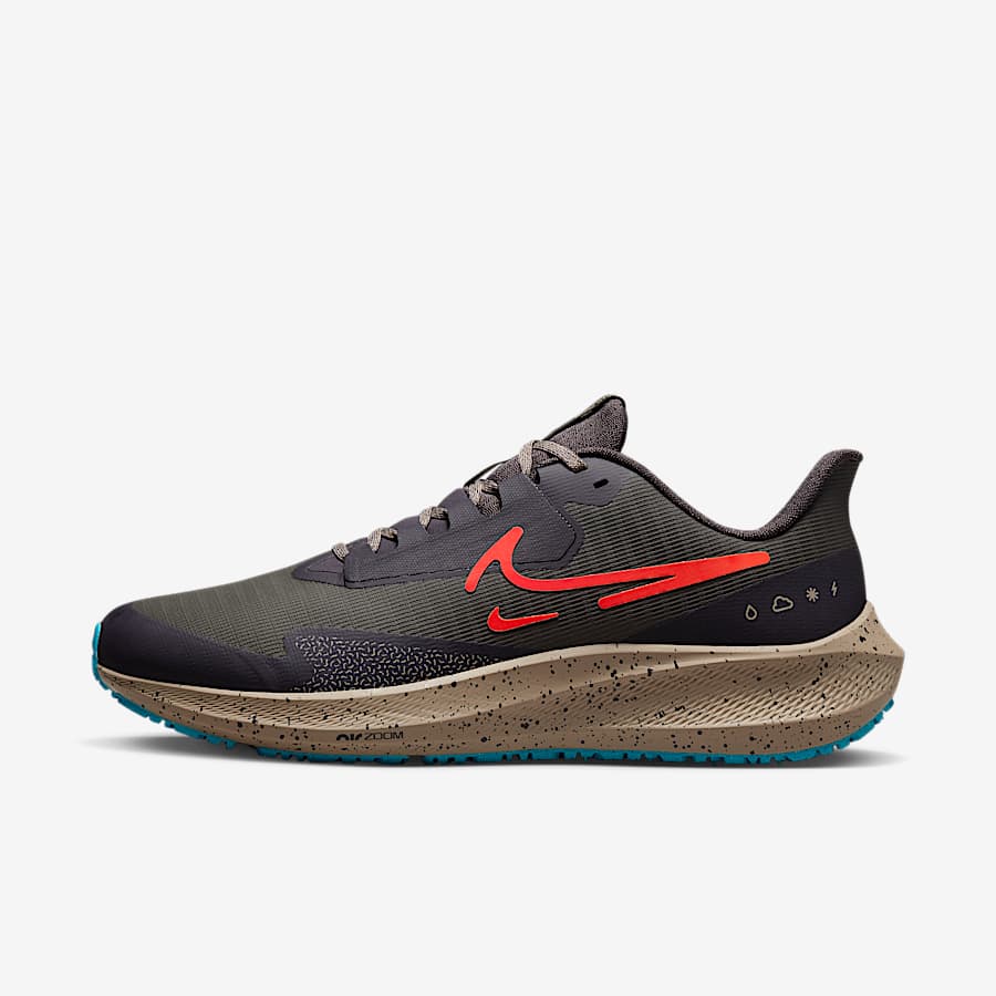 Nike shield waterproof sales