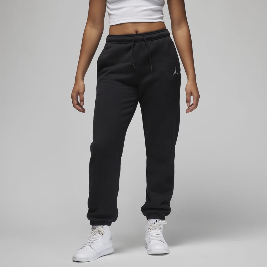 Les meilleurs pantalons de survêtement noirs Nike pour femme. Nike CA
