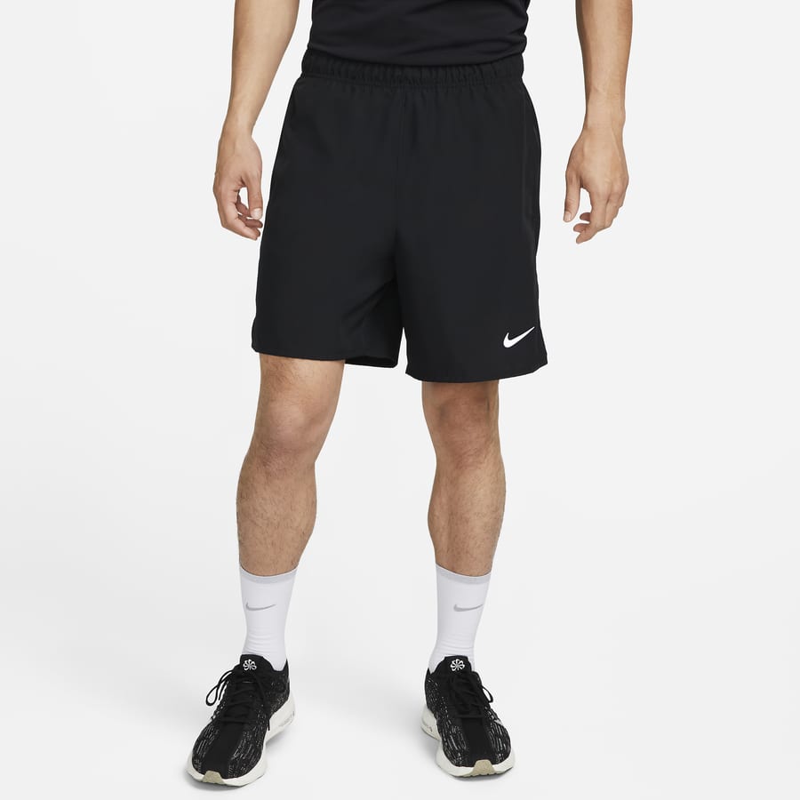 Nike shorts shop phone pocket