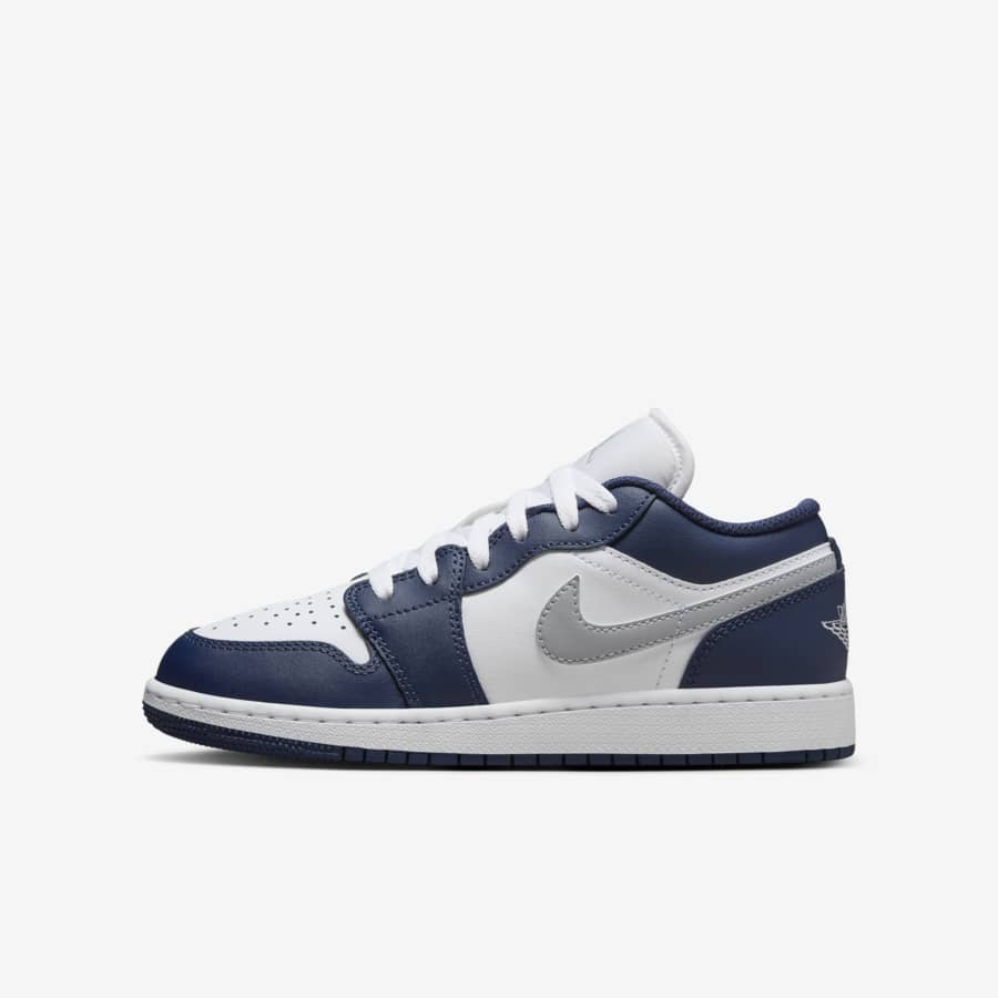 Piepende schoenen nike 2025