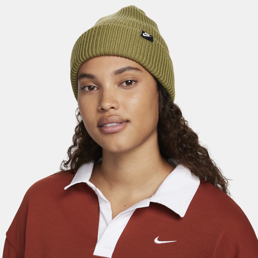 Nike workout beanie top