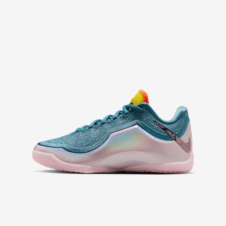 The LeBron XXII Is Built To Handle Pressure and Powerful