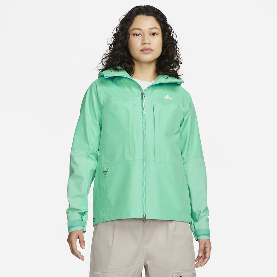 Nike lightweight rain jacket sales