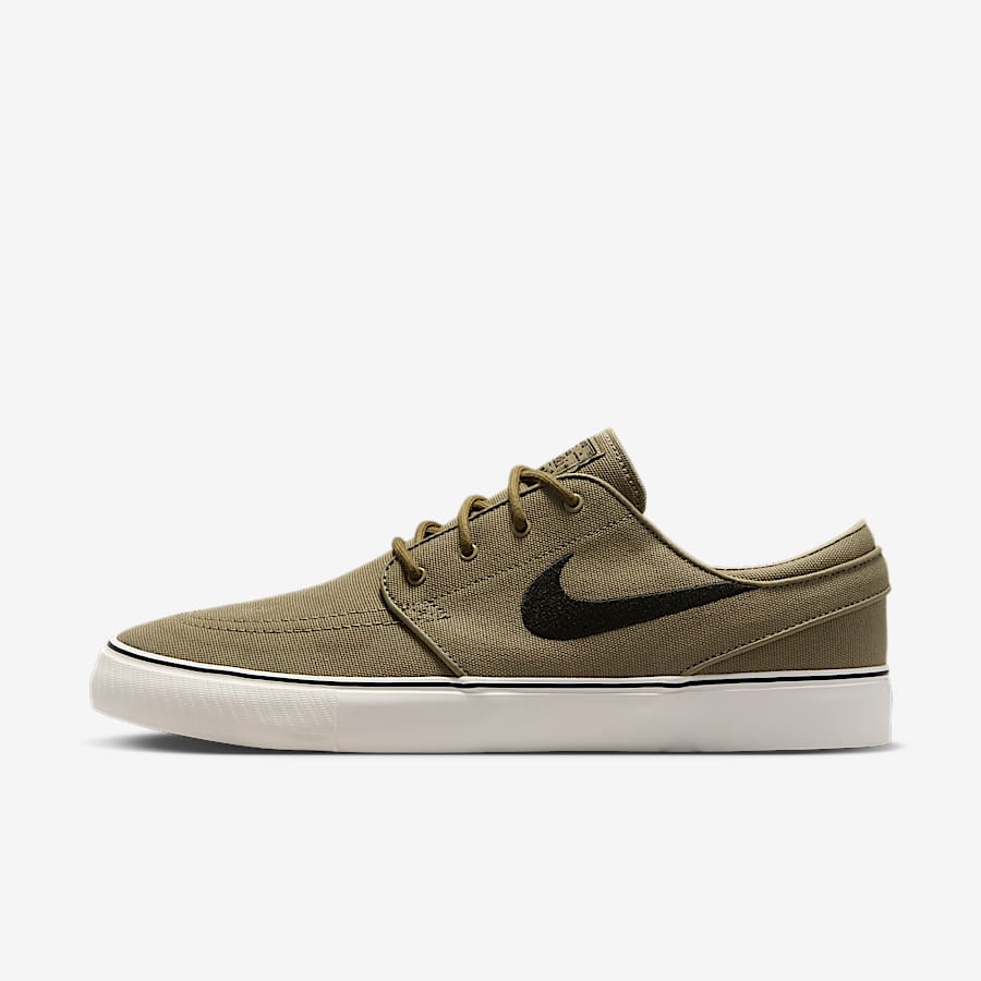 Nike SBとレオ・ベイカーのコラボレーションから最初のシューズ