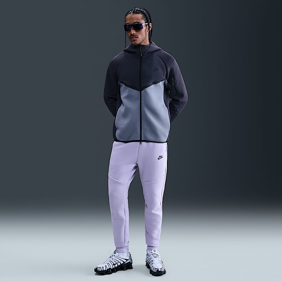 What to Wear With Sweatpants. Nike.com