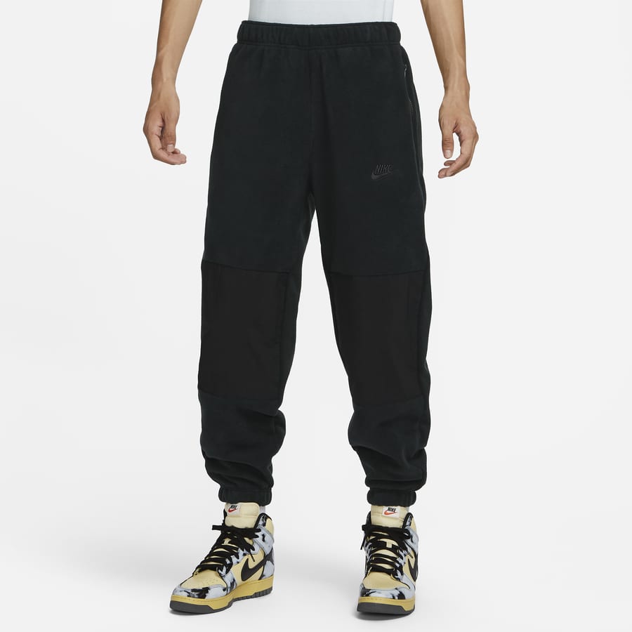 Nikeおすすめのメンズブラックスウェットパンツ.オンライン