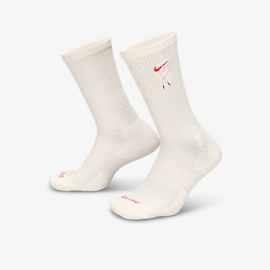 How to Choose the Right Pair of Hiking Socks for You. Nike