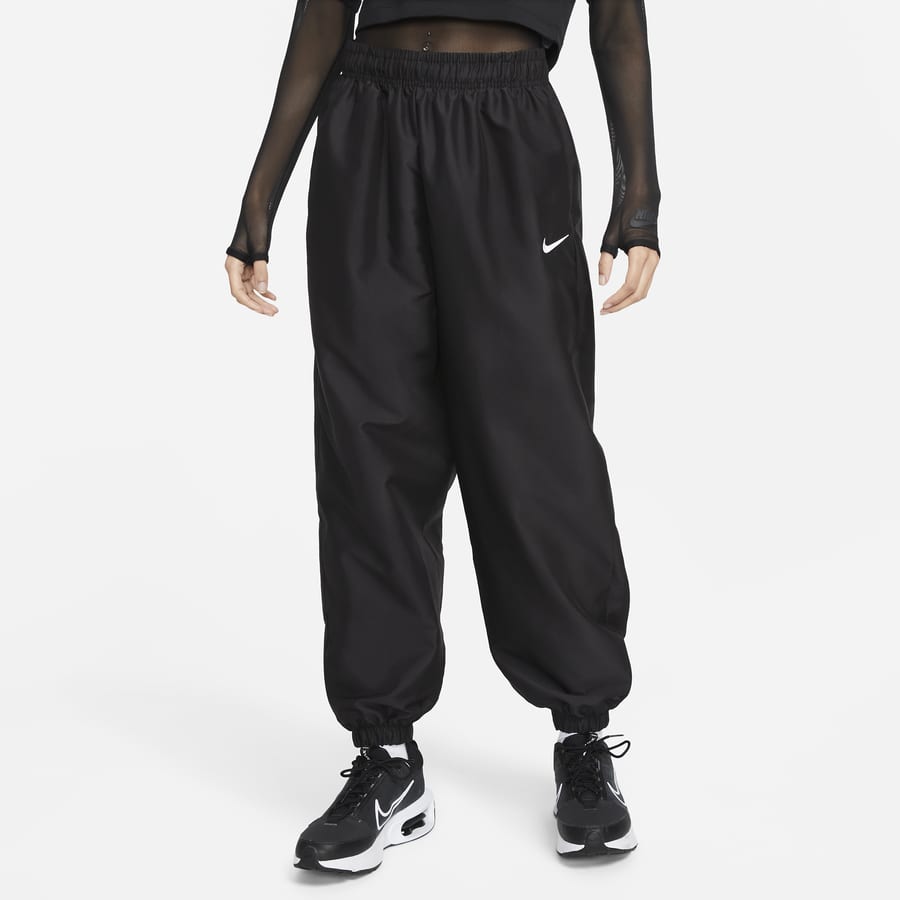 The Best Black Nike Tracksuit Bottoms for Women. Nike SI