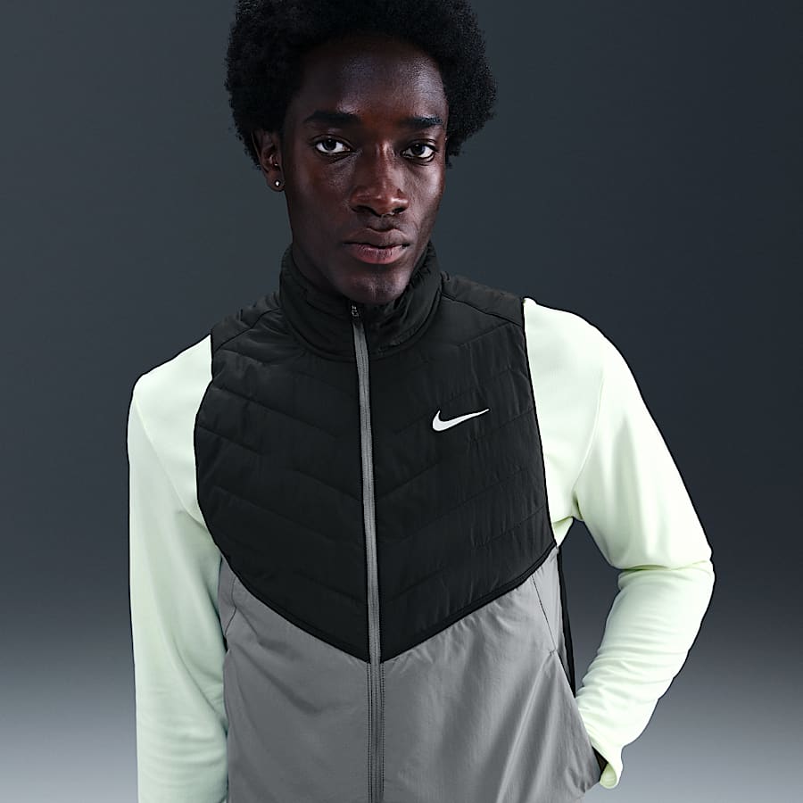 nike outdoor vest