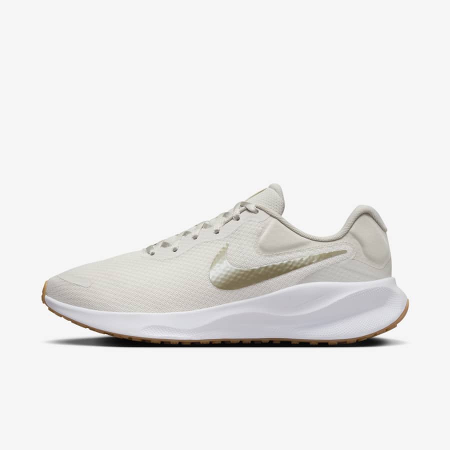 Nike tennis shoes for healthcare workers top