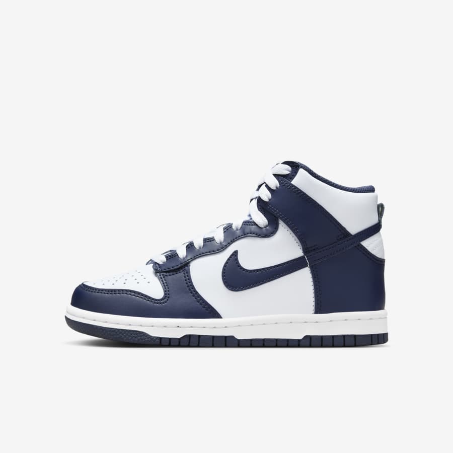 Nike classic altos store