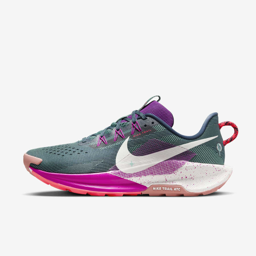 Choosing Running Shoes for Shin Splints. Nike PH
