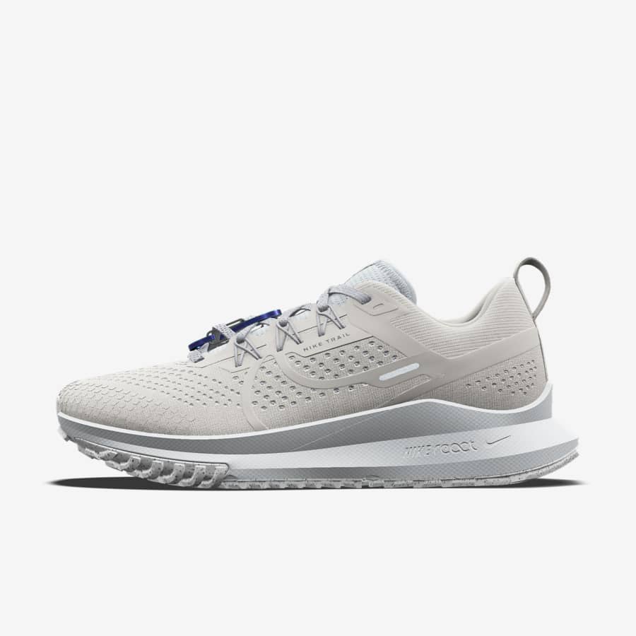 What Shoes Are Best for Overpronation . Nike CH