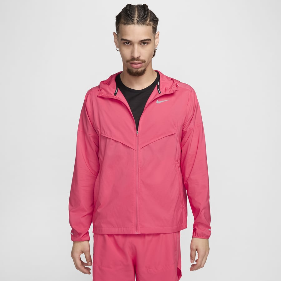 What to wear with a nike windbreaker hotsell