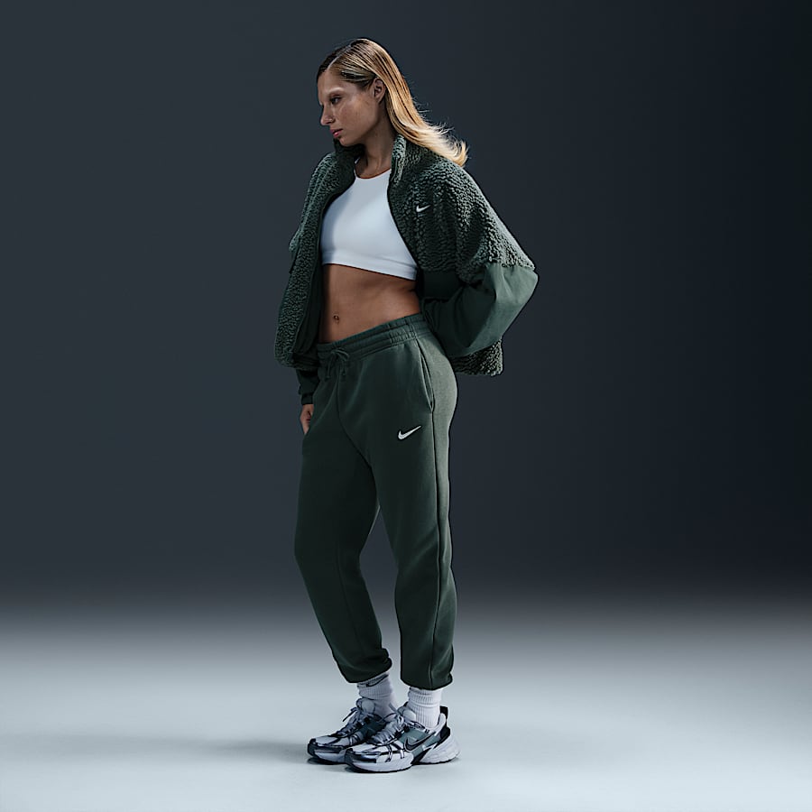 The Best Women s Cropped Pants by Nike to Shop Now. Nike