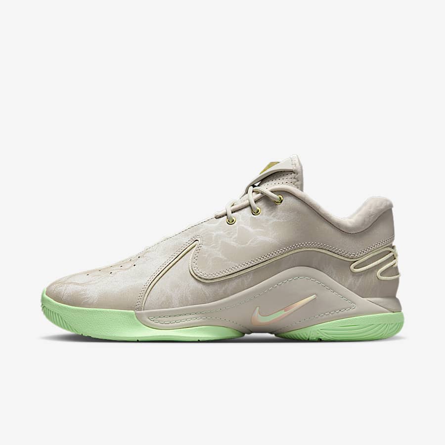 LEBRON+XXII+BW+EP.png