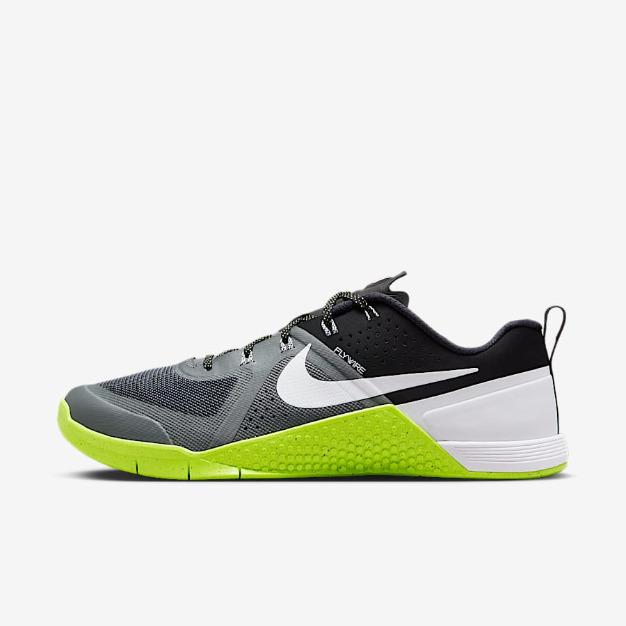 デッドリフトに最適なNikeシューズ.オンラインストア (通販サイト)