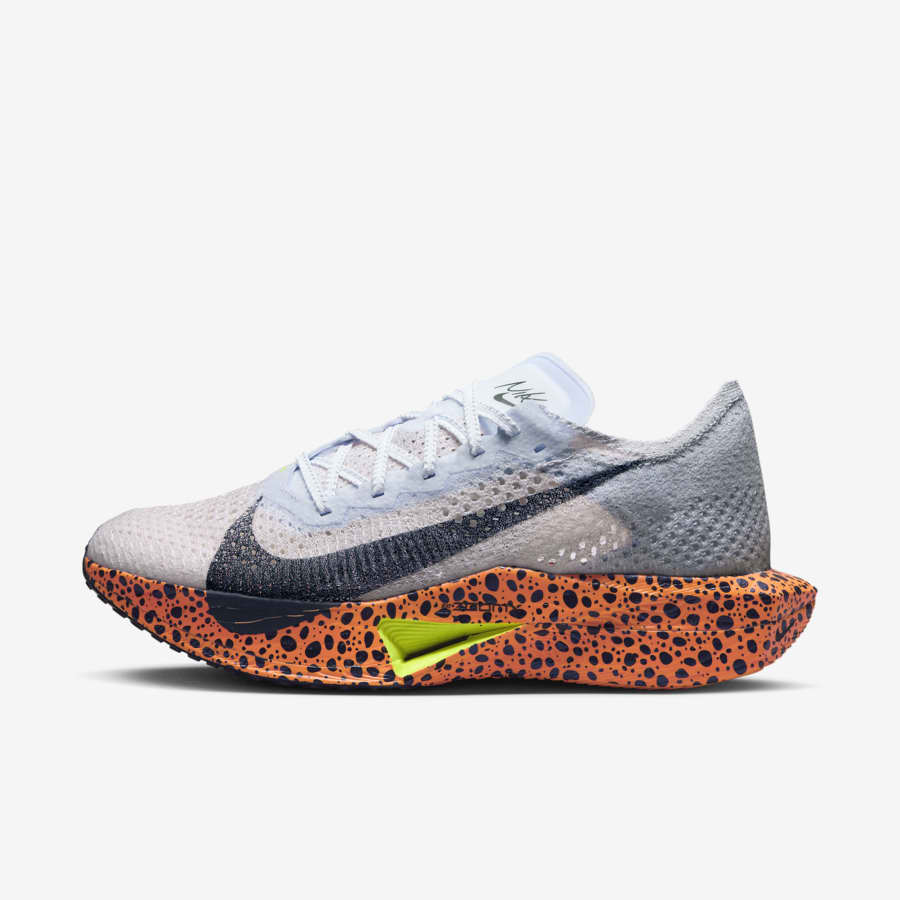 Pack Electric nouveau coloris futuriste avec une touche retro. Nike FR