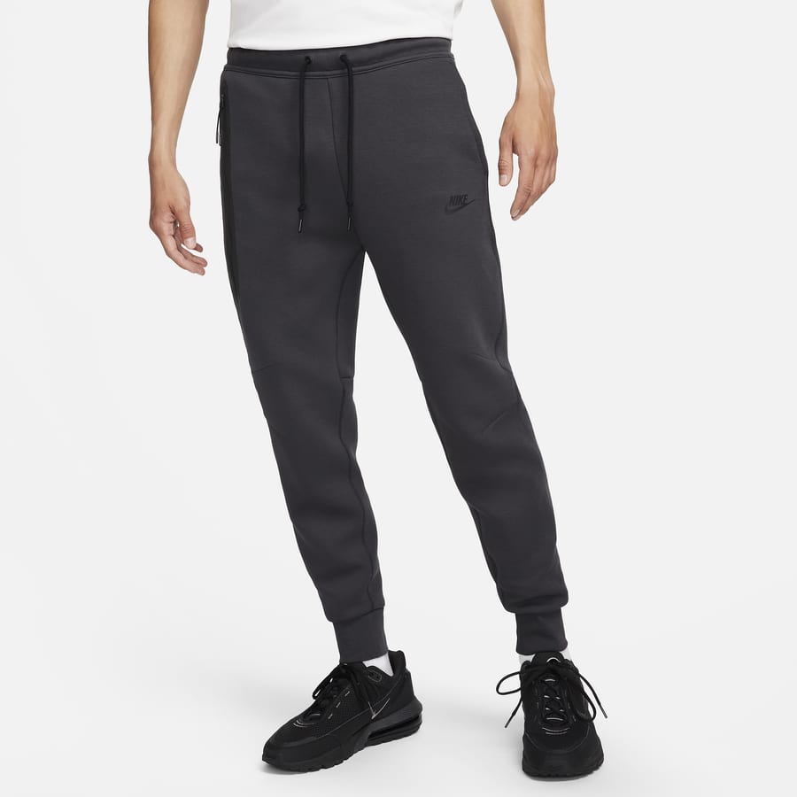 Check Out the Warmest Tracksuit Bottoms by Nike. Nike IN