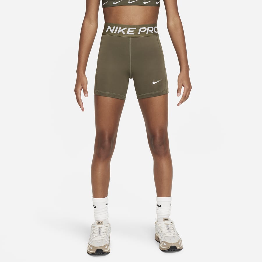 Nike crossfit hotsell clothing uk