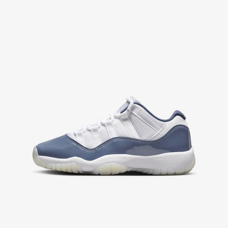 Blue white 11s jordans deals