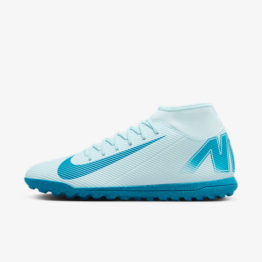 Mercurial Dream Speed 009 Football Shoe breaks new ground in terms of responsiveness. Nike ID