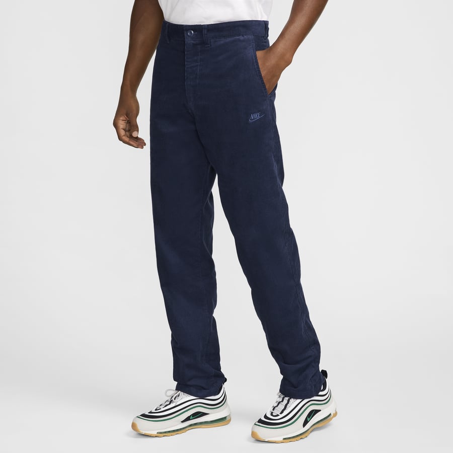 Nike ネイビー チノパンツ club-corduroy-chino-trousers-