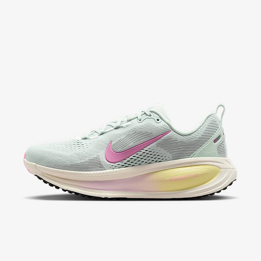 新たなNike Vomeroシリーズは、快適性と万能性、そしてレトロな