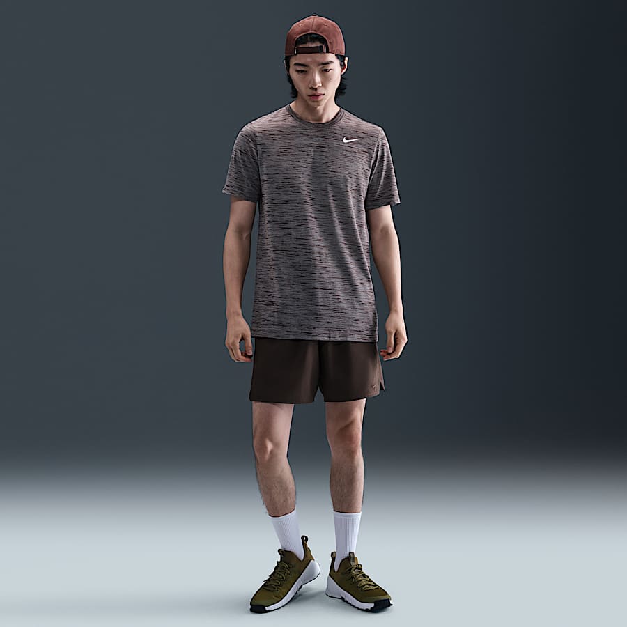 NIKE公式】ナイキ アンリミテッド メンズ Dri-FIT 18cm