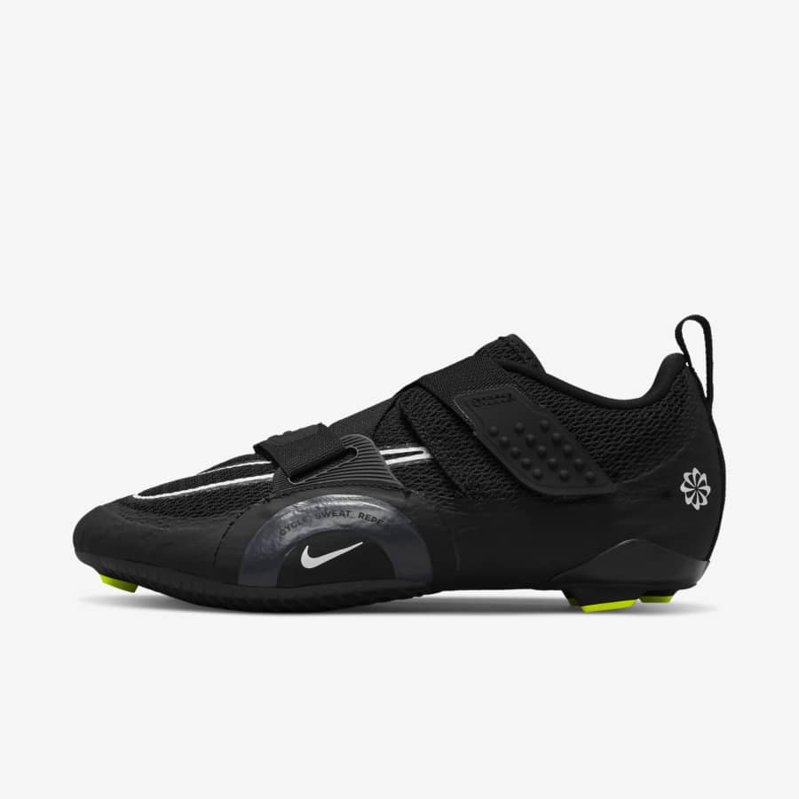 Nike cycle shop gear