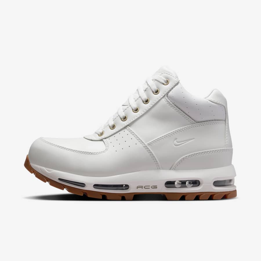 The Best Nike Boots for Winter. Nike