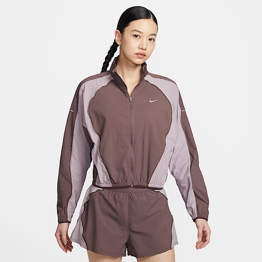 Nikeが通気性を自動でコントロールできる最新のアパレル技術