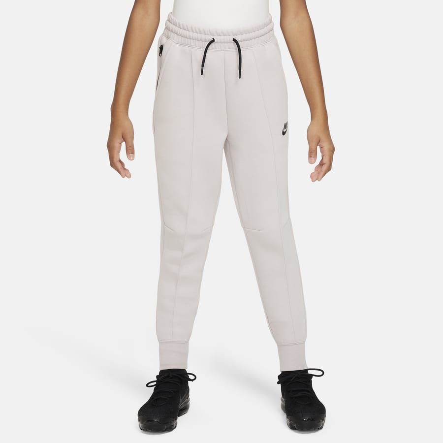 nike standard fit tracksuit