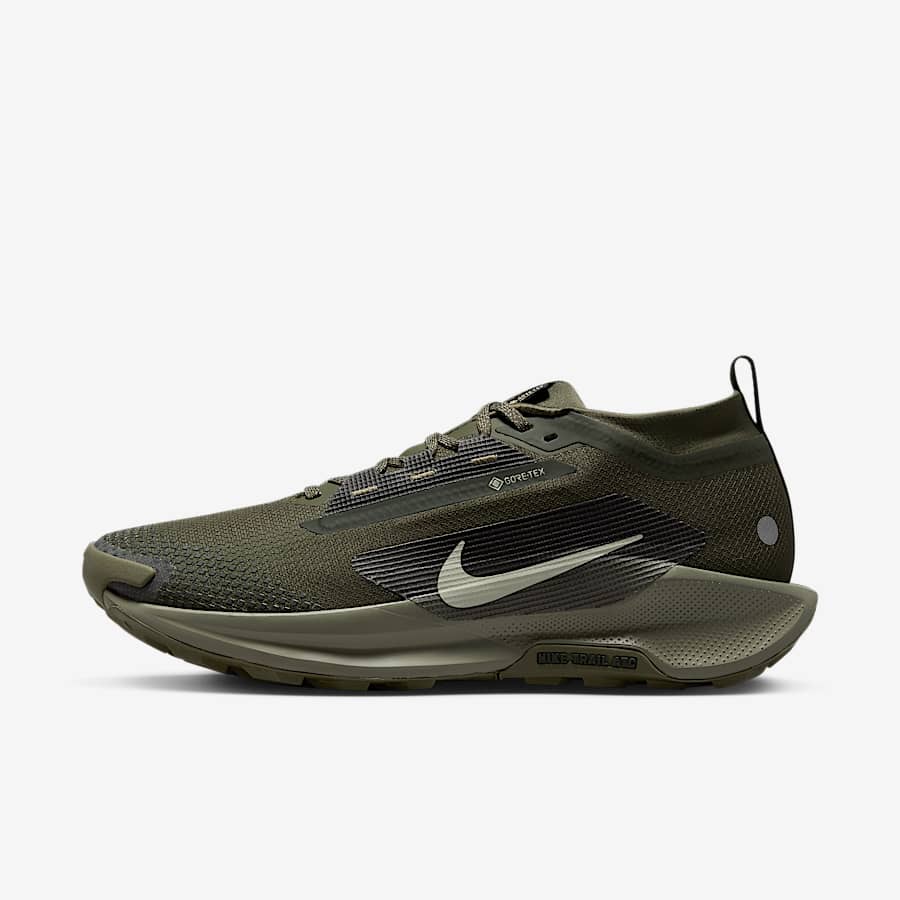 Nikeのベストな防水ランニングシューズ.オンラインストア (通販サイト)