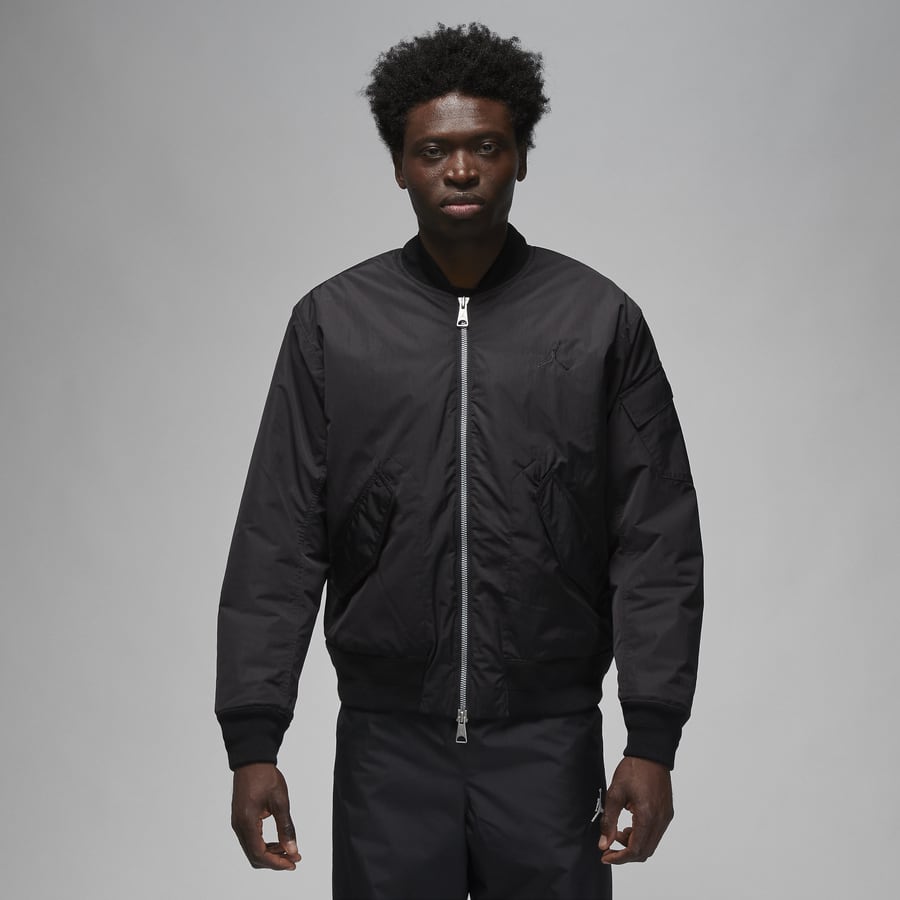 What to Wear in 10-Degree Weather: 7 Nike Outfit Essentials. Nike LU