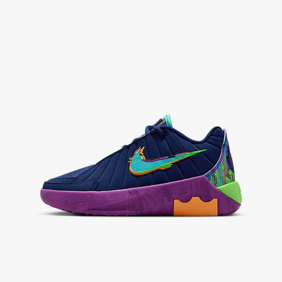 新品Nike LeBron 23 30cm 値下げ済み Nike's LeBron XXIII Tells the Tale of the Forever King's Rise