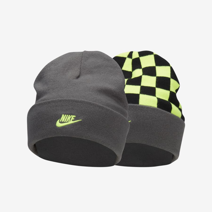 Nike beanie sales with pom