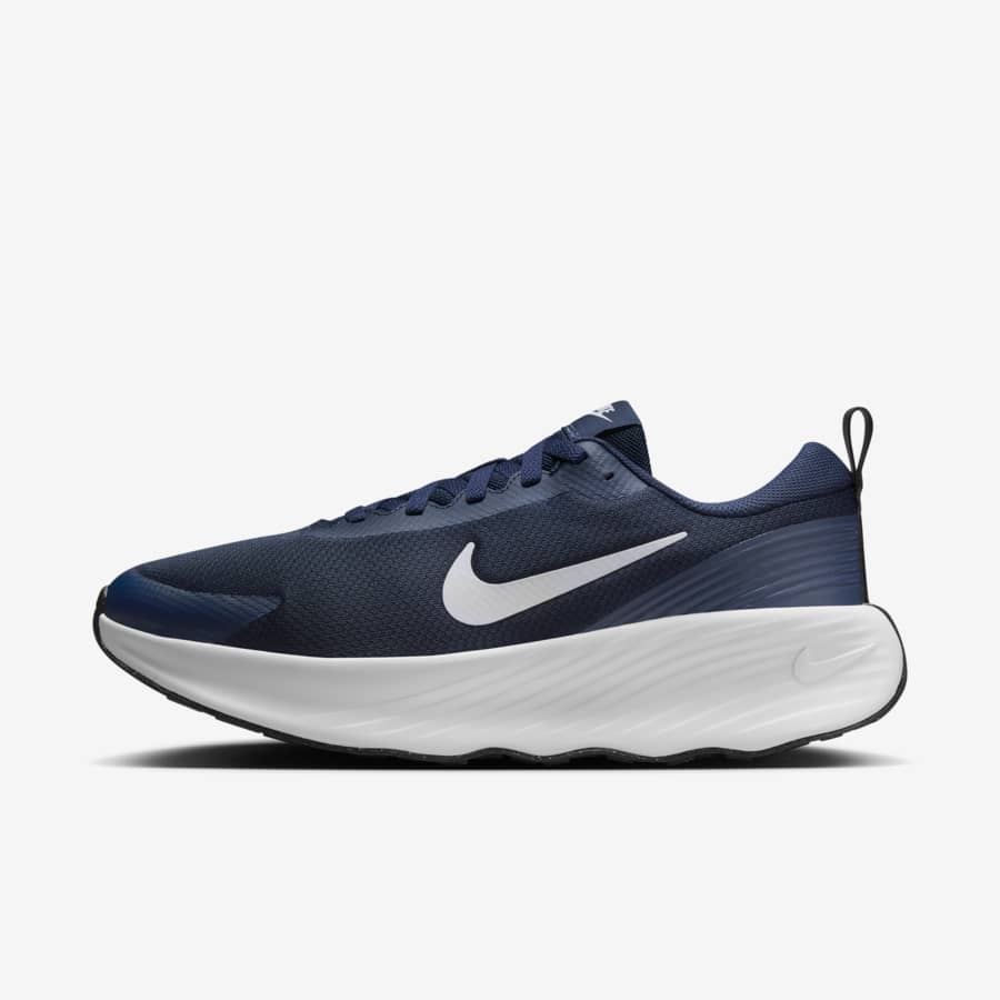 Nike walking trainers best sale