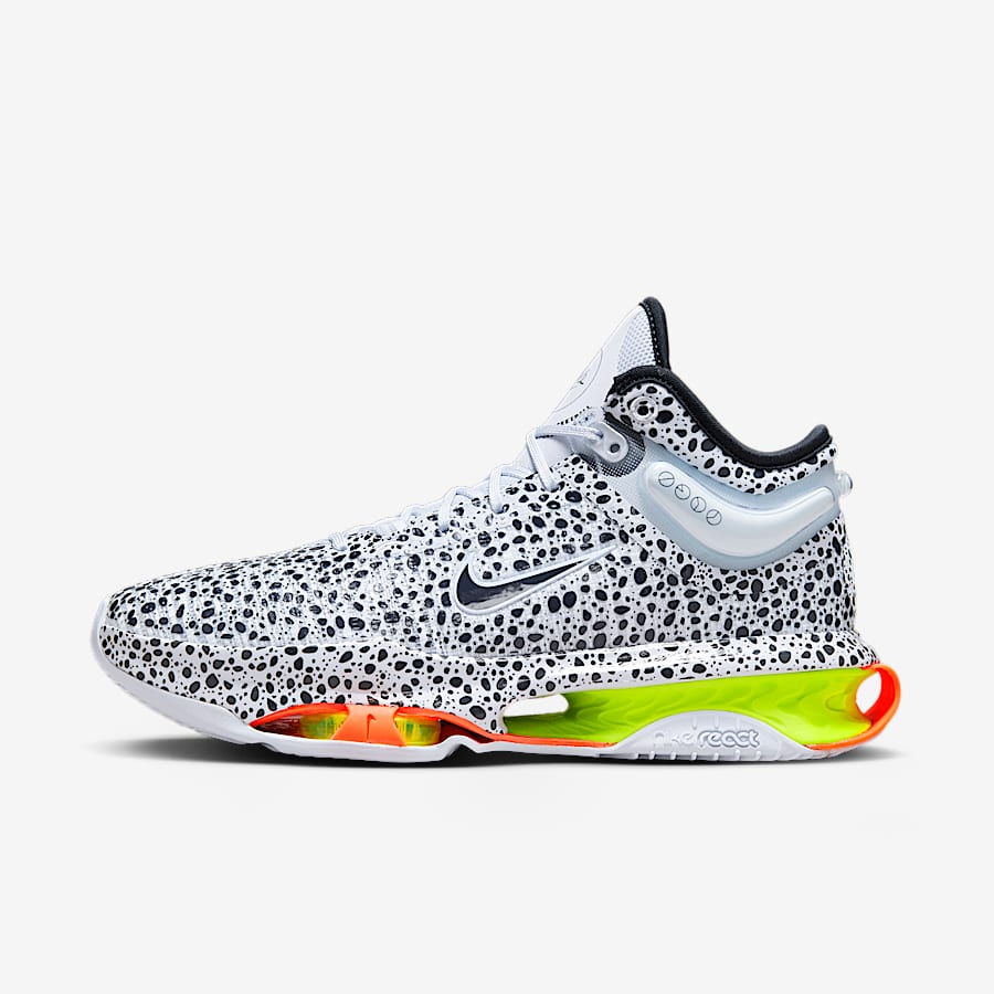 Nikeが革新的なZoomXフォームテクノロジーをバスケットボールギアに 