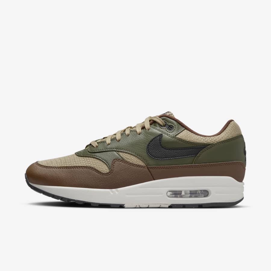 The history of the Air Max 1. Nike SG