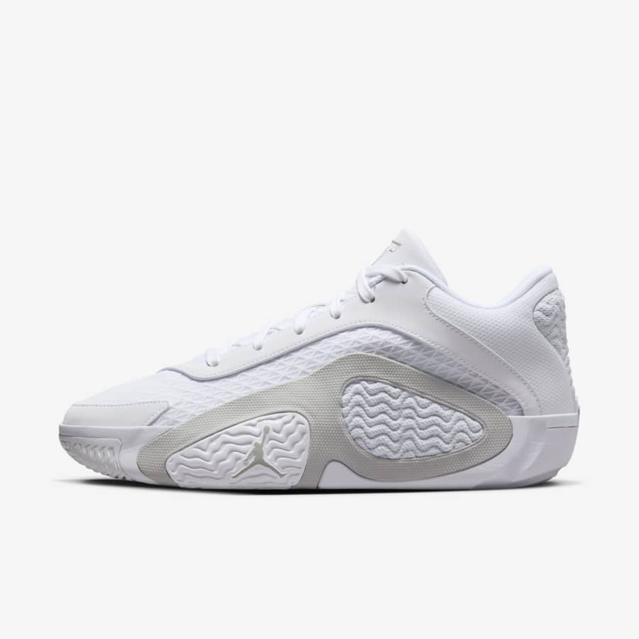 ◆正規品◆NIKE TATUM 3 PF WHITE ◆関税/送料込◆大人気商品◆ NIKE☆Tatum 3 PF ☆25-31cm☆革新的なデザイン☆人気早期完売