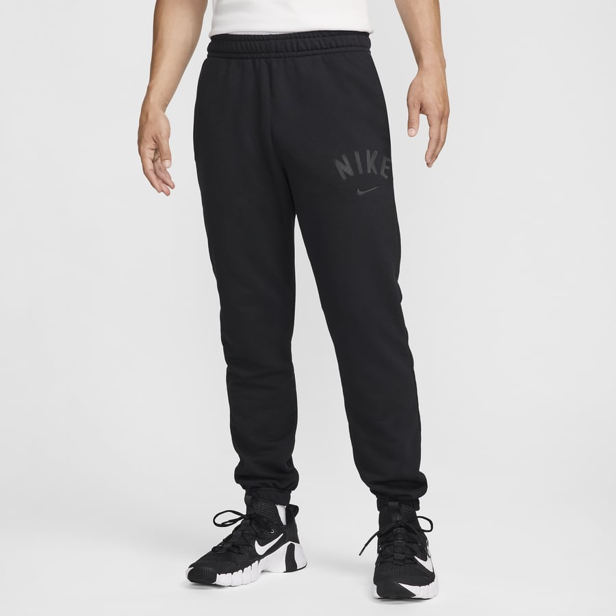 Nikeおすすめのメンズブラックスウェットパンツ.オンライン