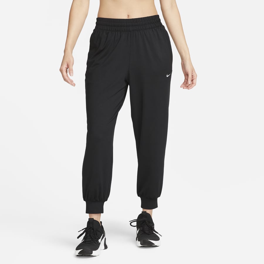 【お1人様1点限り】 今おすすめのNikeウィメンズクロップドパンツ.オンラインストア パンツ