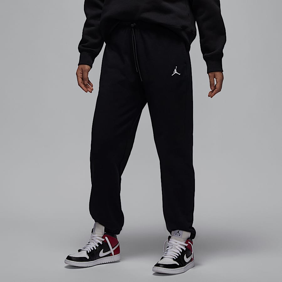 Black nike sweatpants womens 2025