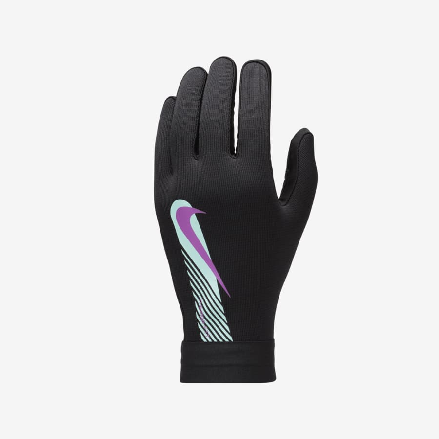 Nike soccer gloves for cold weather discount