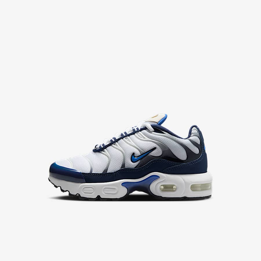 Doernbecher Freestyle 20 Kollektion uberzeugt mit einzigartigen Sneakern von jungen Sneaker Designer innen Nike AT