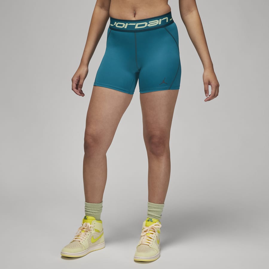 Short sport nike femme sales