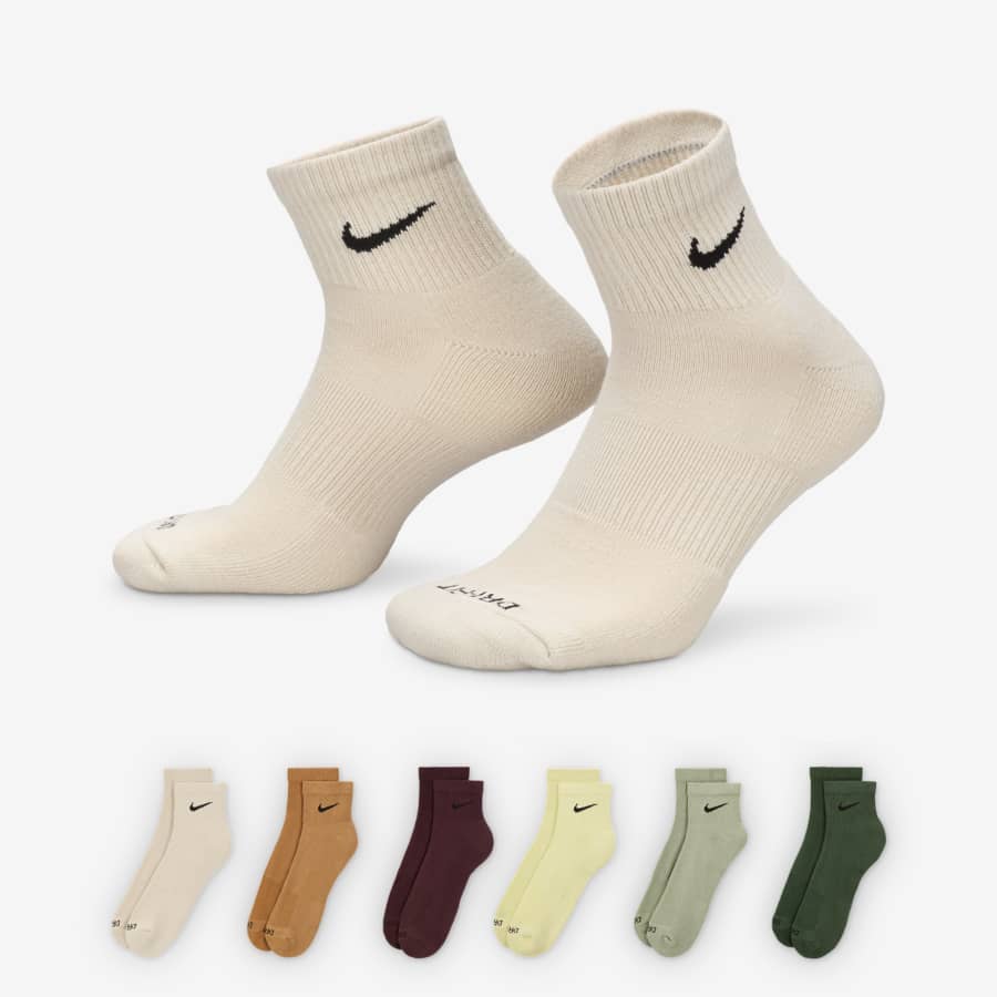 How to Choose the Best Socks for Running. Nike