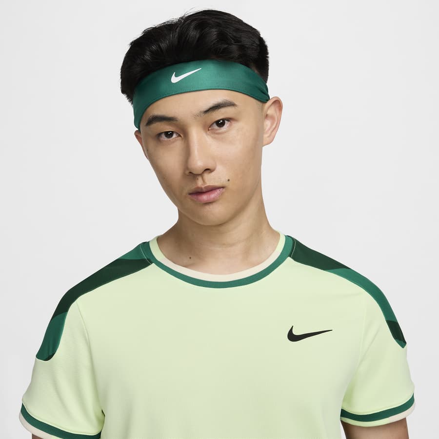 I migliori outfit Nike Tennis da donna. Nike IT