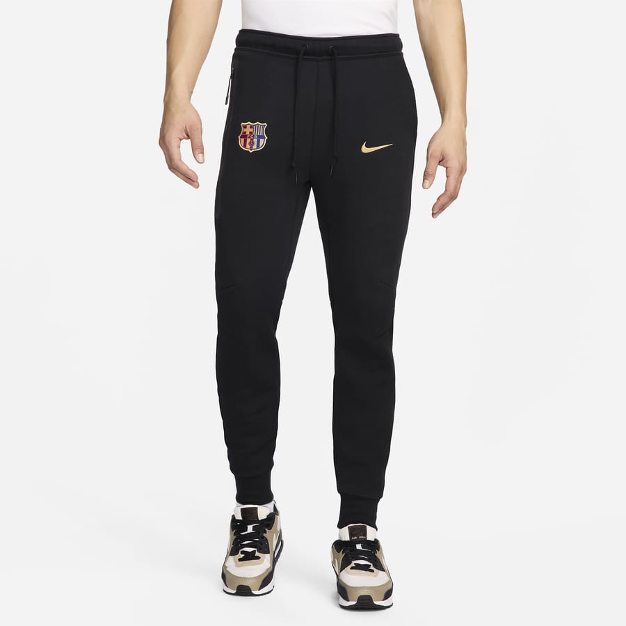 Scopri i migliori pantaloni tuta da uomo Nike. Nike IT
